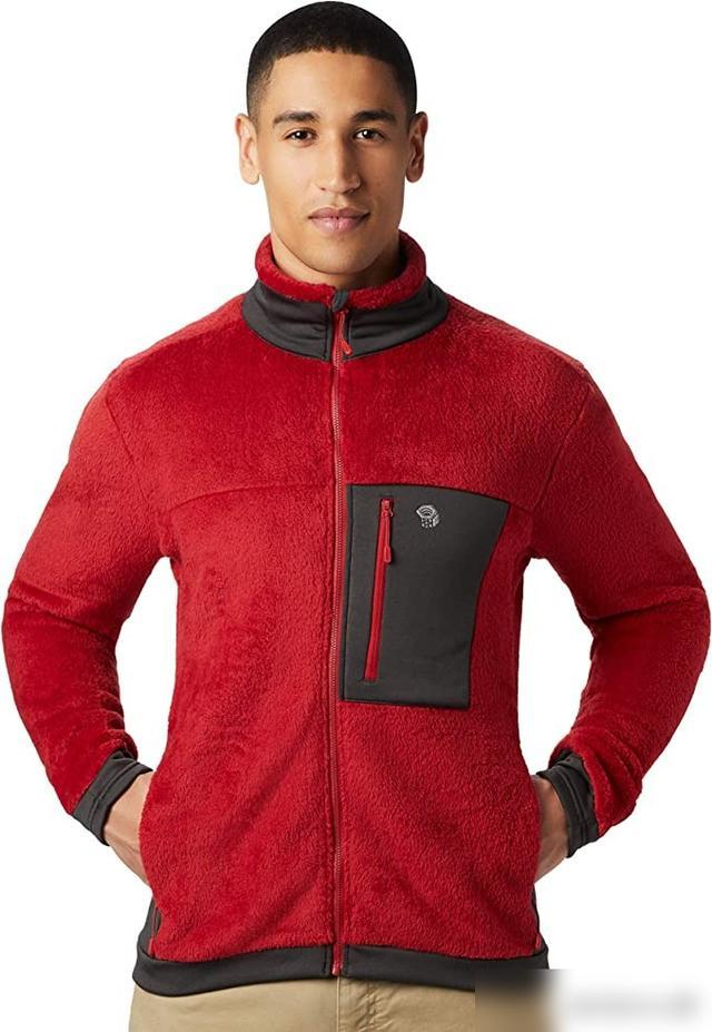 秋冬穿搭必备：抓绒衣的舒适性、保暖性与多场景搭配指南